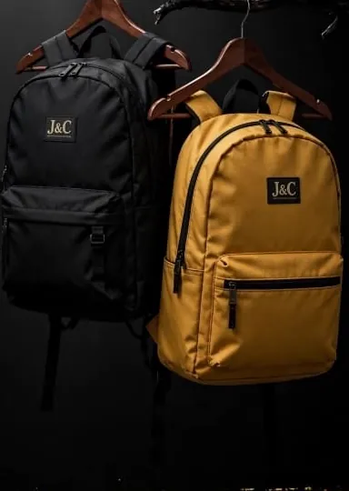 Mochilas J&C en negro y mostaza